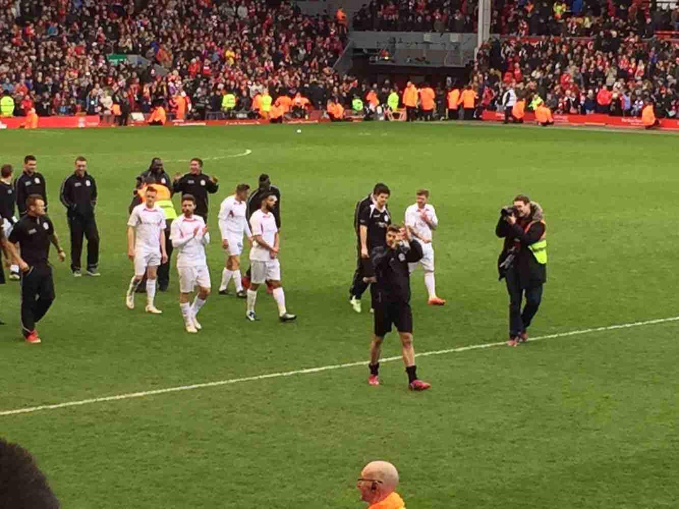神户后卫：与申花的比赛并不轻松，感谢权田修一的扑点（神户后卫直言战申花不轻松，感谢权田修一扑出点球）