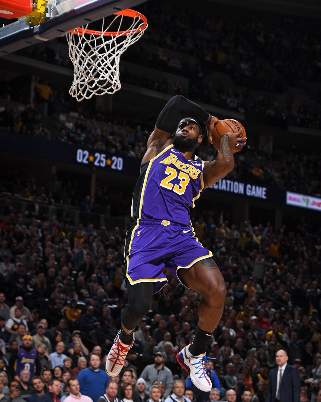 中超：上海海港3-1击败长春亚泰（中超战报：上海海港3比1力克长春亚泰）