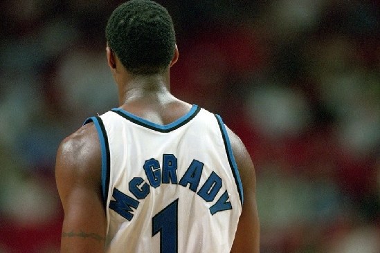 阿森西奥力挺维尼：嘘声？他是世界顶级球员，继续踢下去就行（阿森西奥声援维尼：别理嘘声，他是世界级球员，继续踢就好）